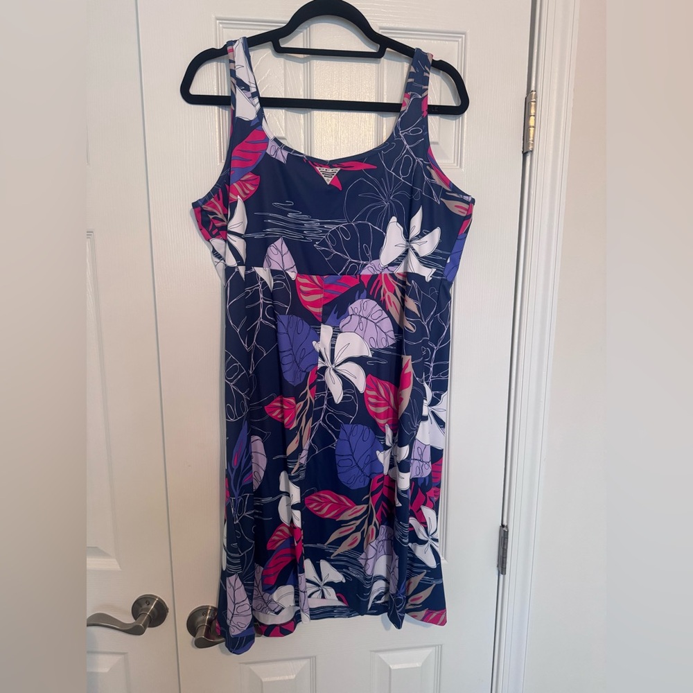 Columbia Women’s Freezer Dress - Picture 4 of 6